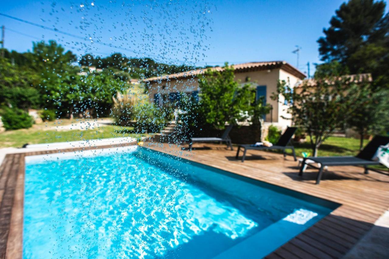 Les Manaux En Provence Bed & Breakfast Roquevaire Bagian luar foto