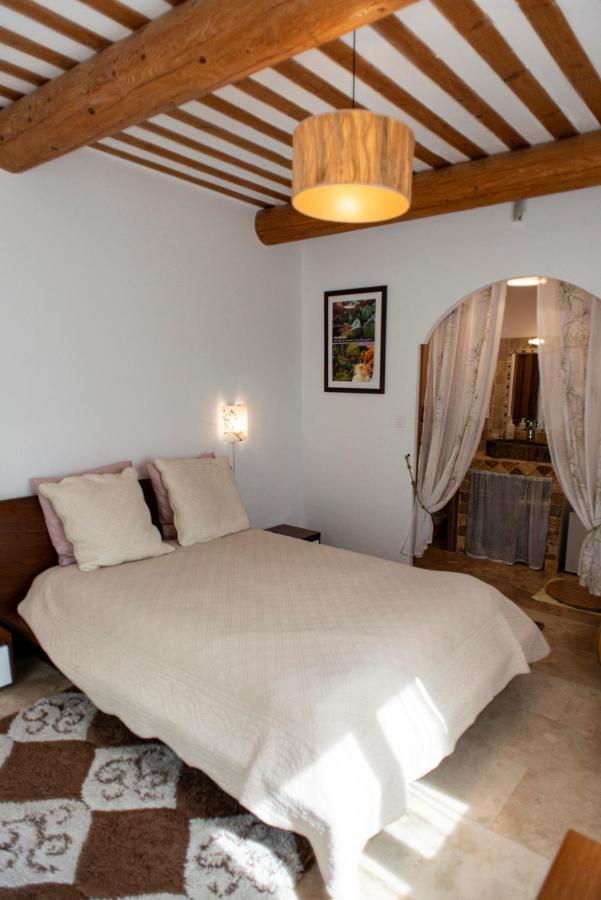 Les Manaux En Provence Bed & Breakfast Roquevaire Bagian luar foto