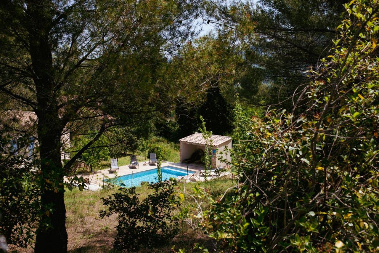 Les Manaux En Provence Bed & Breakfast Roquevaire Bagian luar foto