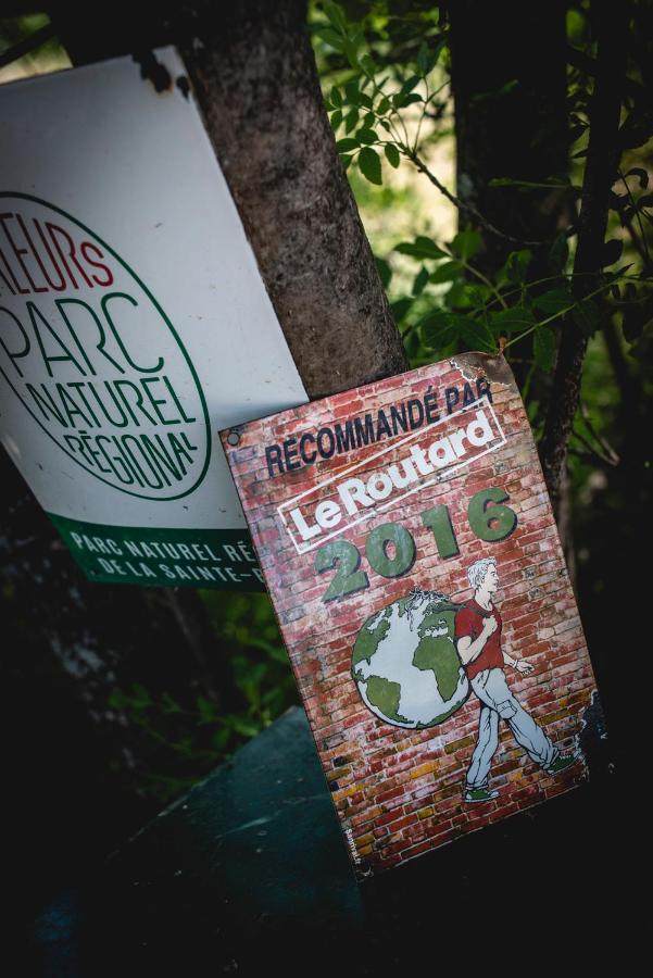 Les Manaux En Provence Bed & Breakfast Roquevaire Bagian luar foto